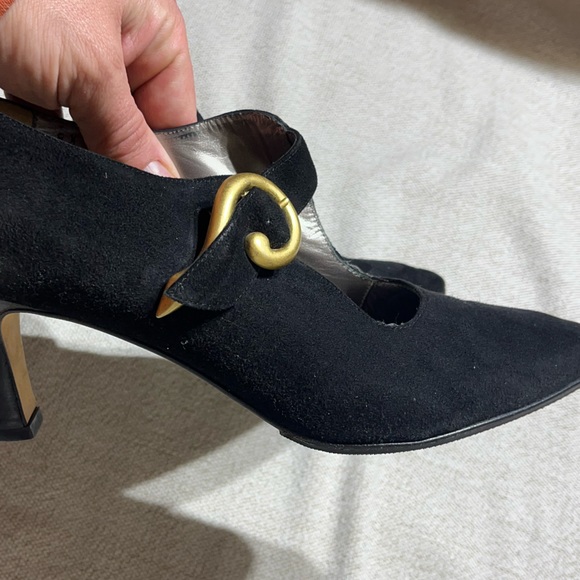 Ingledew’s Italian Collection Suede Gold Witchy Goth Pointed Toe Mary Jane Heel - Picture 4 of 10